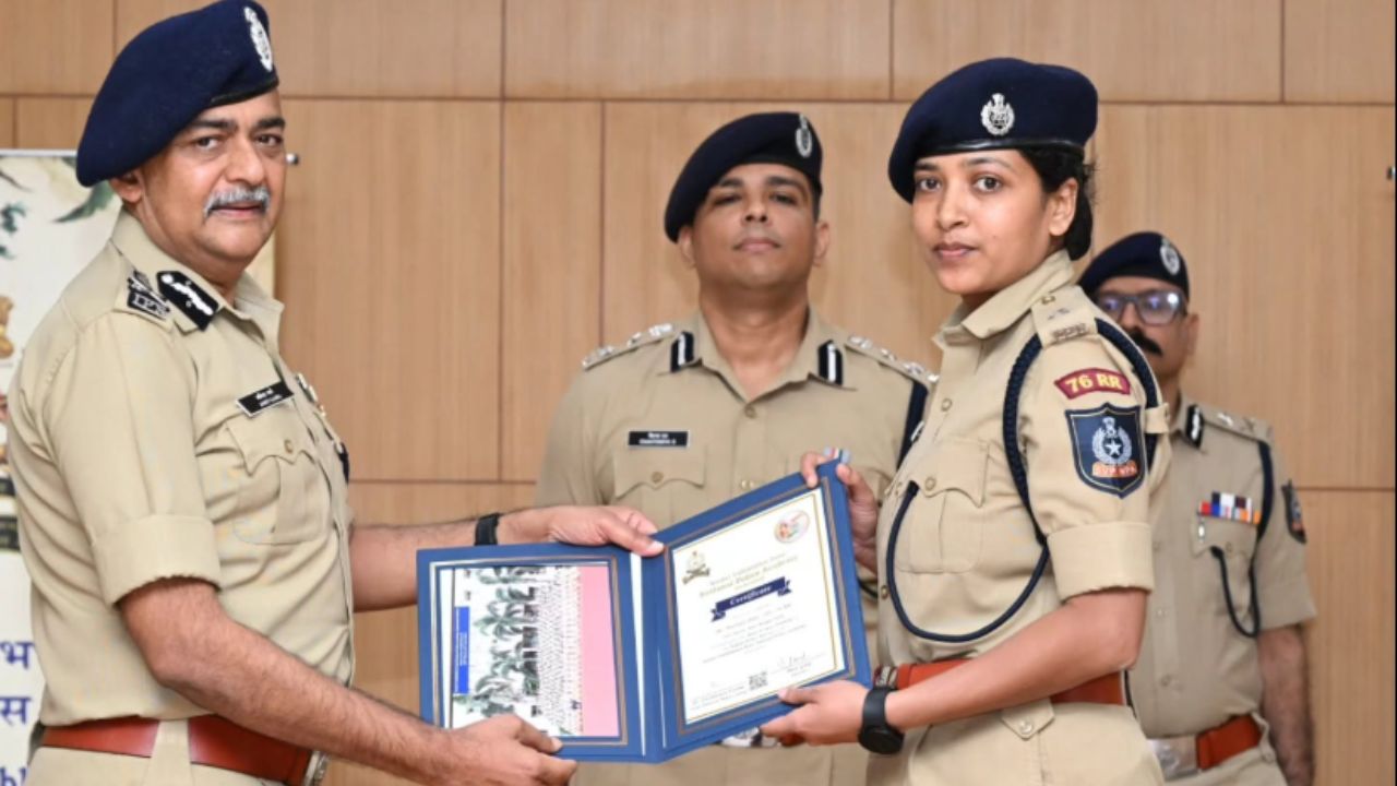 IPS Bushra bano