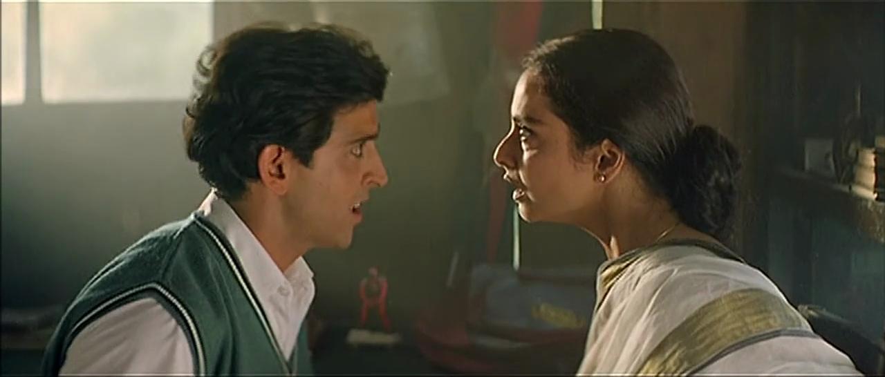 Rekha tightly slapped hrithik