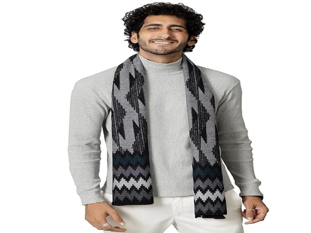 Ravaiyaa Pure Wool Muffler