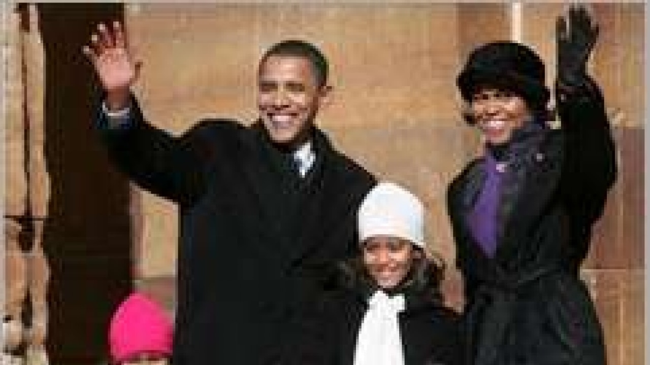 Malia Sasha Have First Glimpse Of Their Rooms In White House