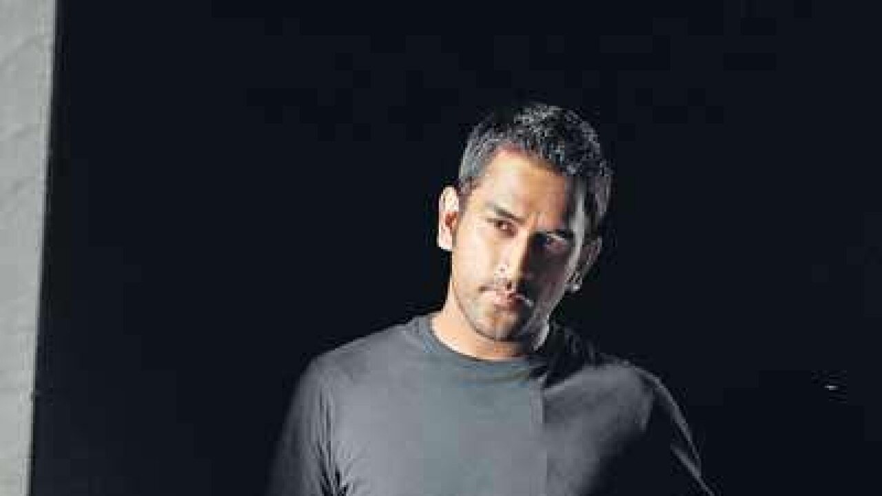 ms-dhoni-sends-legal-notice-for-endorsement-fees