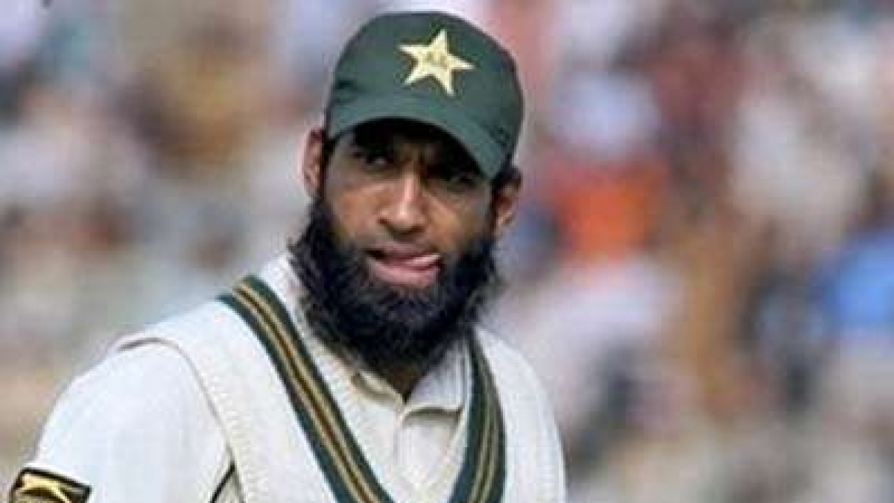 Former Pak captain Mohammed Yousuf’s family members embrace Islam