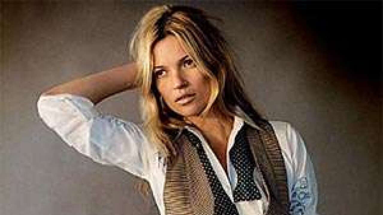 Kate moss feels her house is haunted