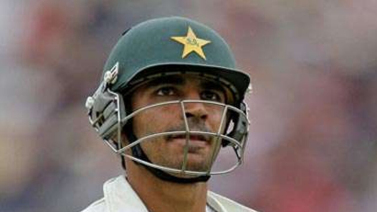 England will struggle against 'better' australian side in home conditions, says salman butt