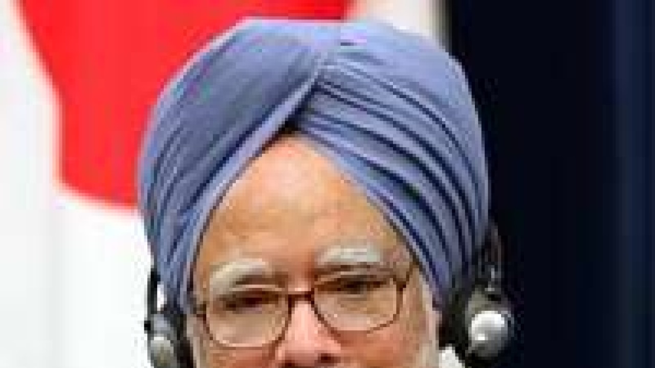 Prime Minister Manmohan Singh Condoles Death Of KM Mathew