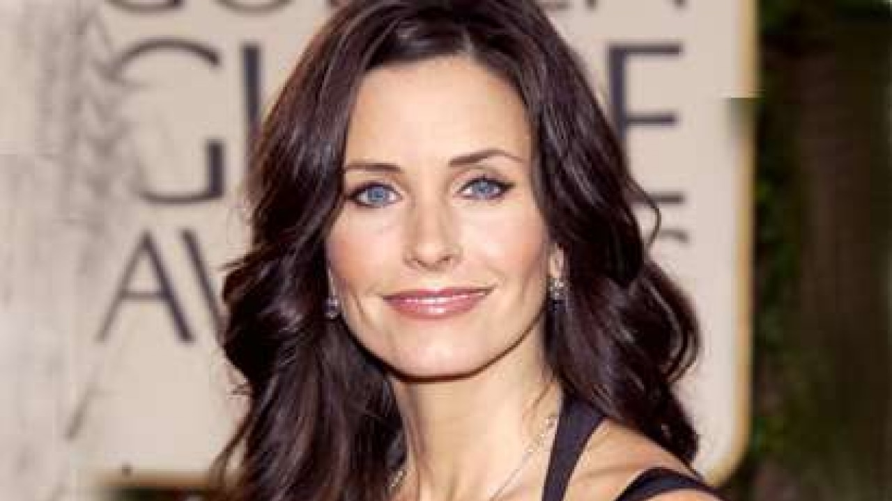 Courteney Cox Cougar Town Porn - Courteney Cox not dating during separation from David Arquette
