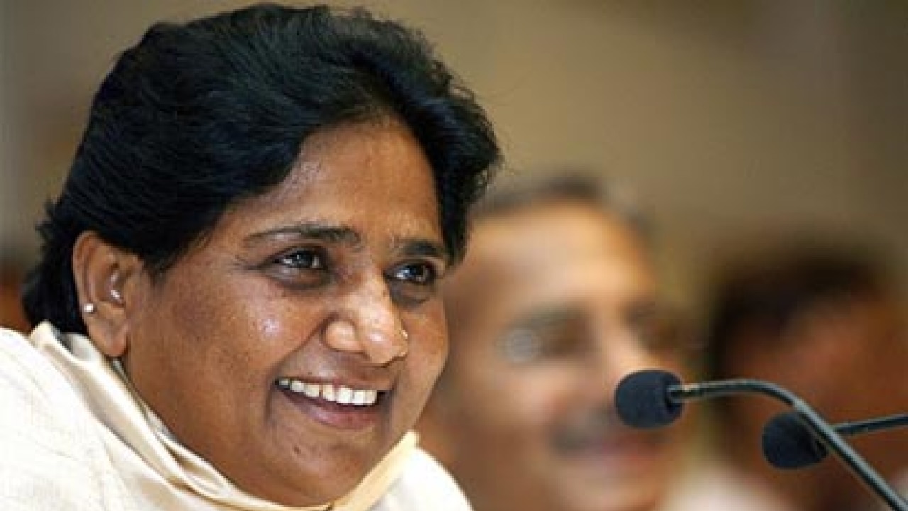 Mayawati asks officials to make seeds available to farmers