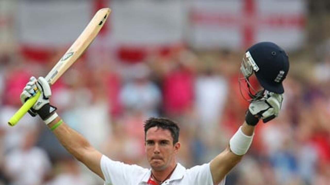 Top-gear kevin pietersen learns to shift down to end lean run