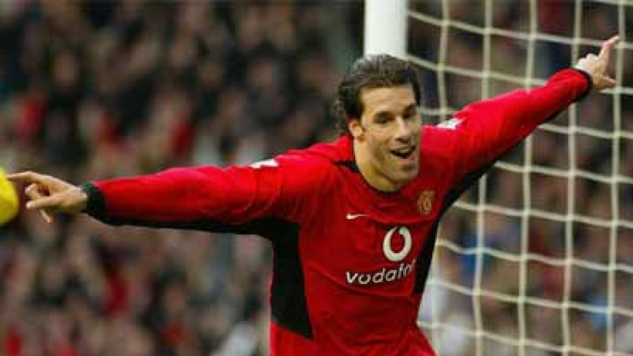 Hamburg reject Real Madrid's advances to re-sign Ruud van Nistelrooy, Hamburg