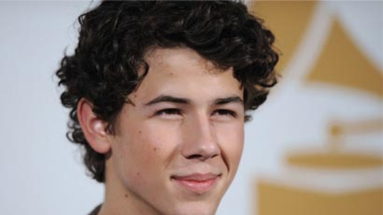 Nick Jonas eyes 'Glee'cameo Nick Jonas eyes 'Glee'cameo