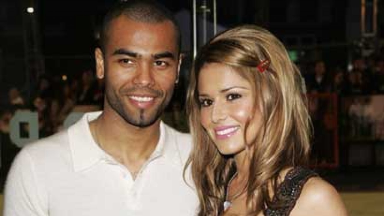 Cheryl Cole And Ashley Cole Kissing