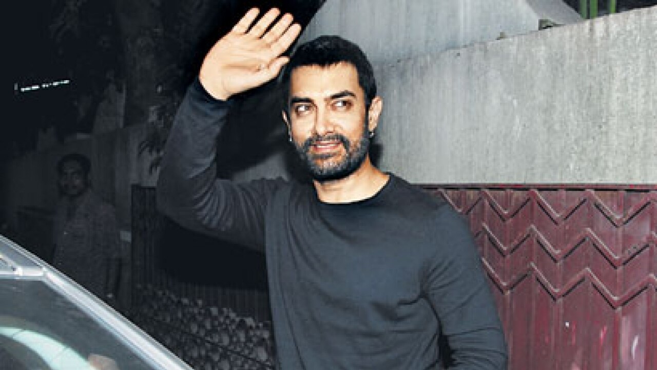 Aamir Khan says sequels to 'Sarfarosh', 'Andaz Apna Apna' possible Aamir Khan says sequels to 'Sarfarosh', 'Andaz Apna Apna' possible