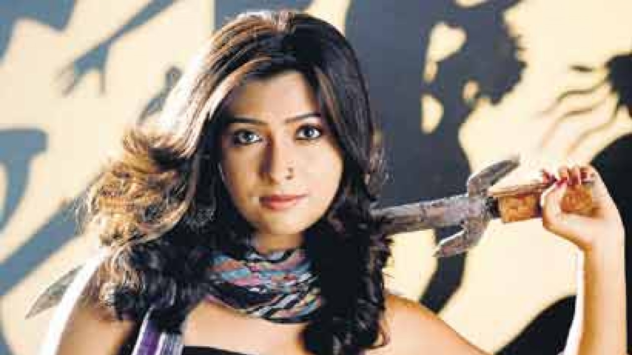 Kannada female actors get glamourous with time