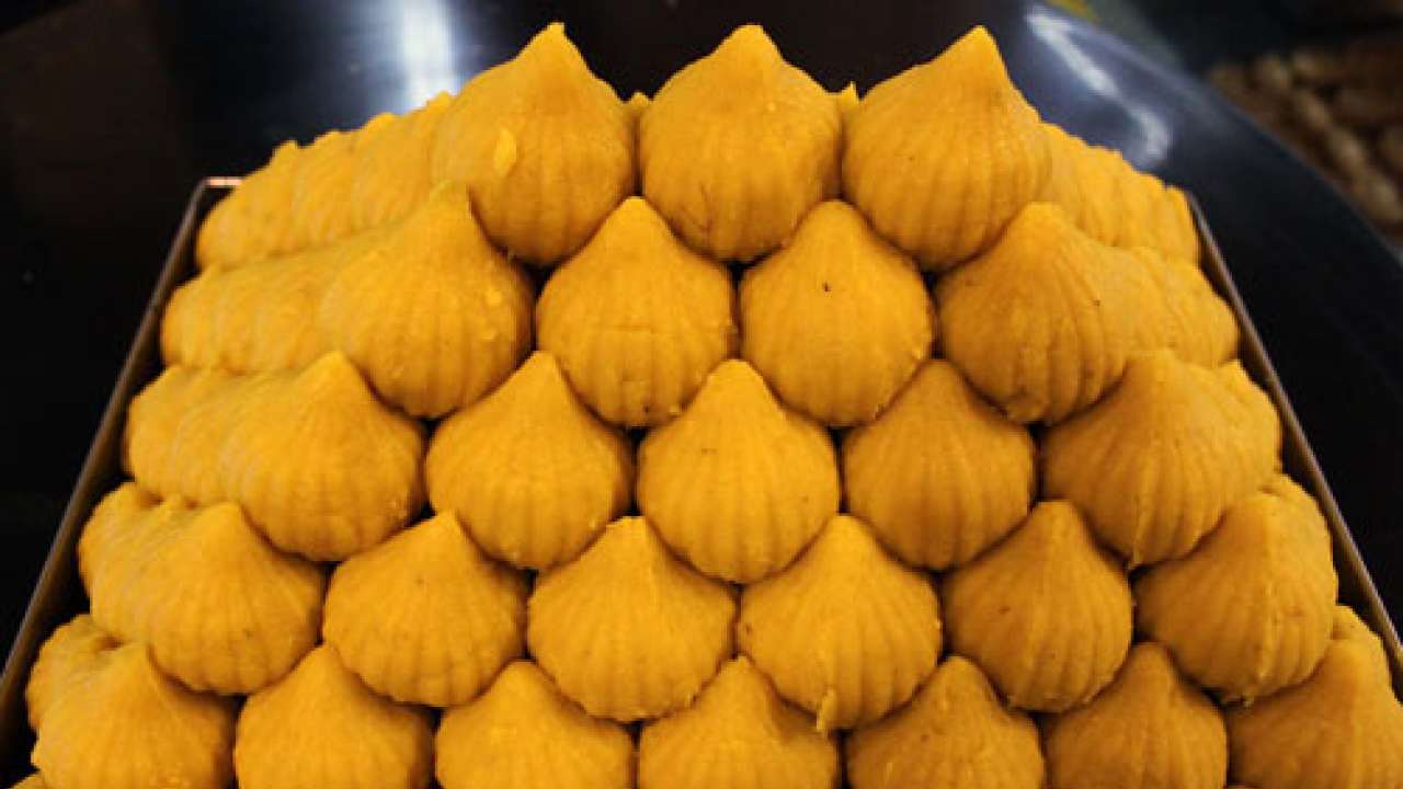 Dig into chocolate modaks this Ganeshotsav!