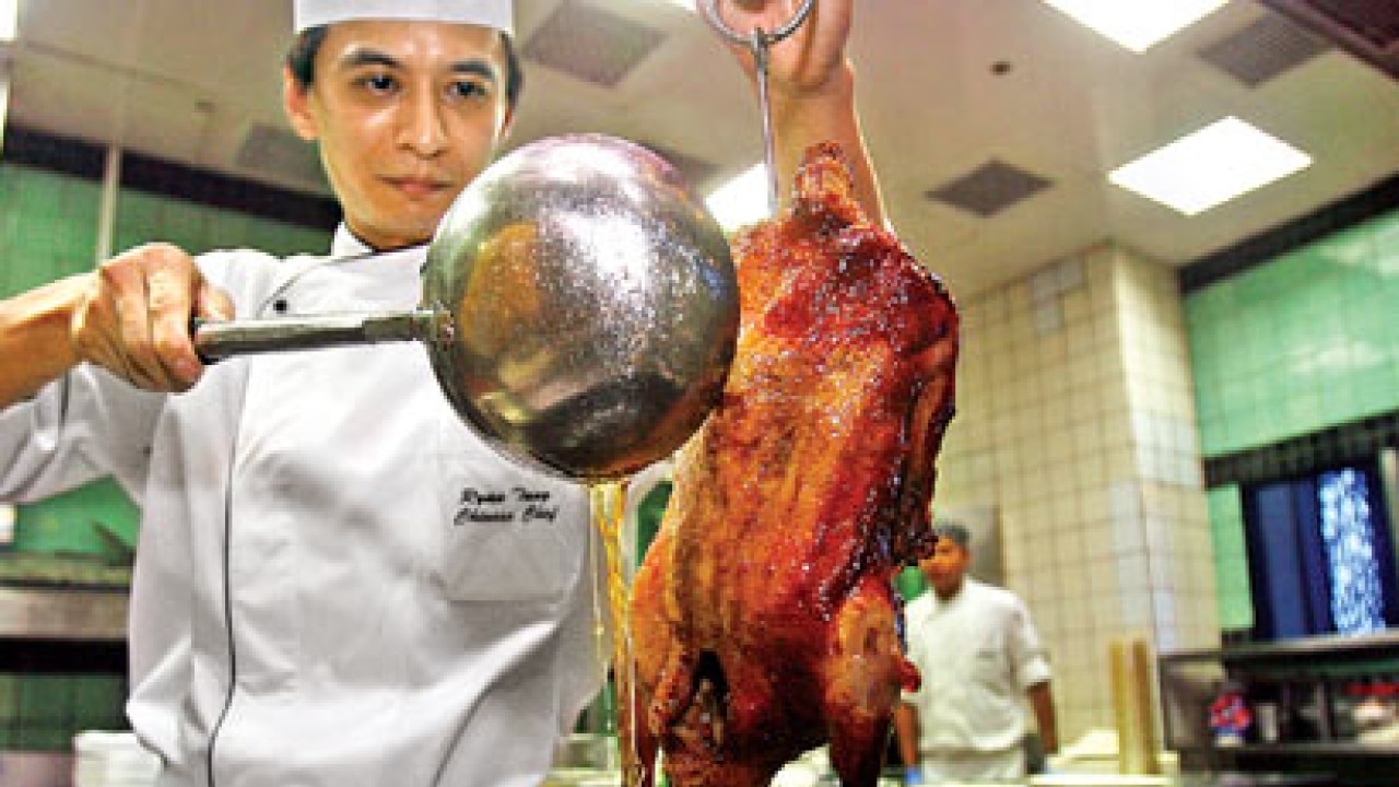 sampling the peking duck