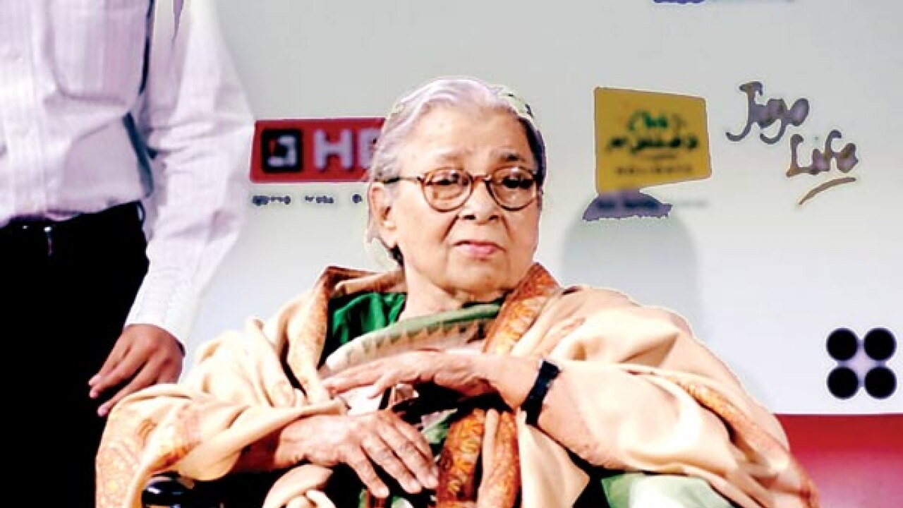 I Encourage Regional Writing Mahasweta Devi - 