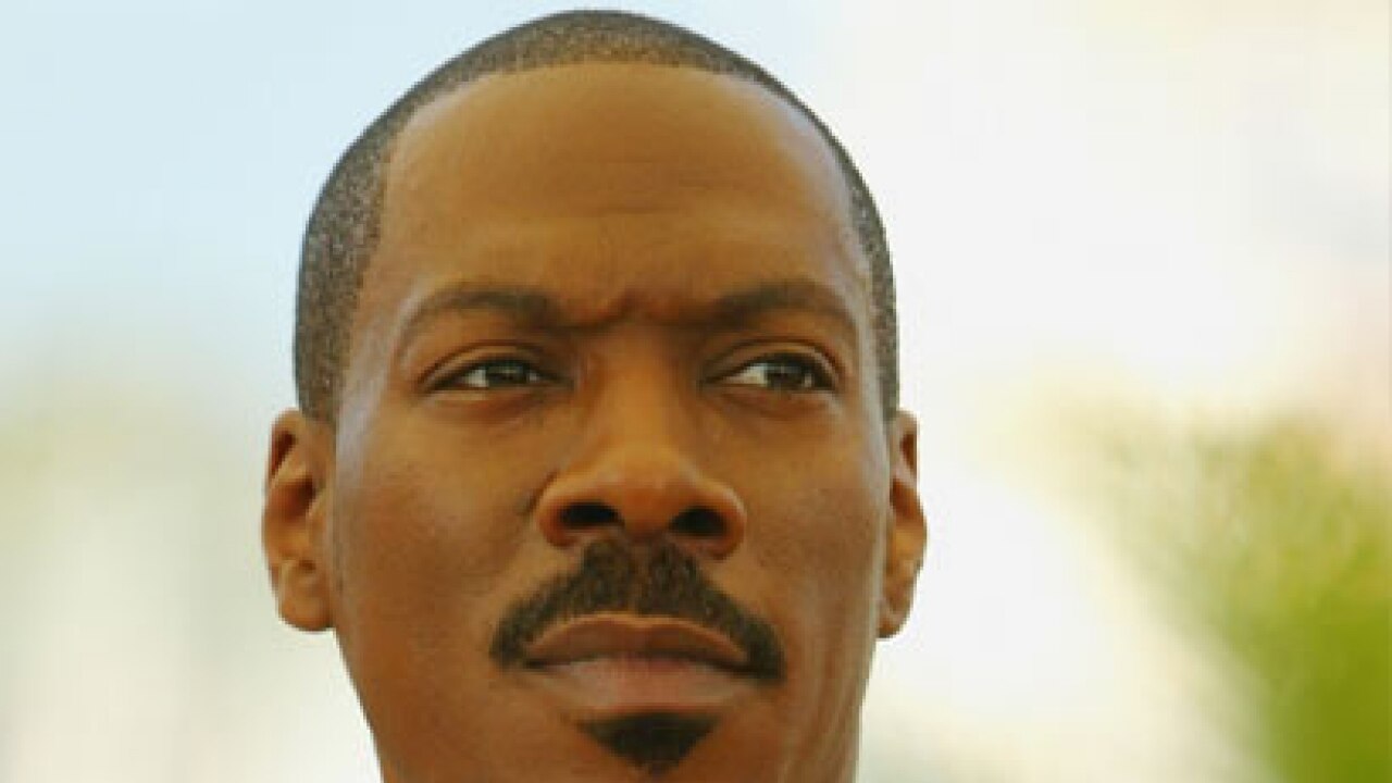 Eddie Murphy steps down as 2012 Oscar host after Brett Ratner resigns