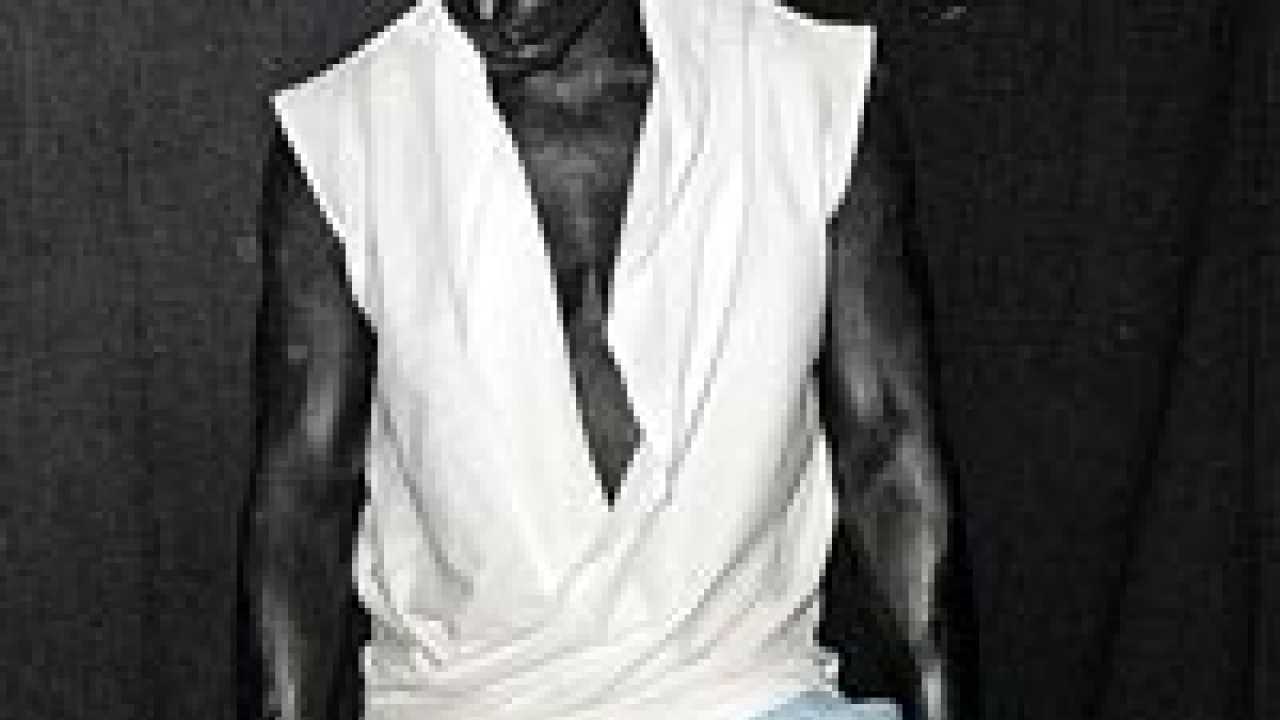 ganji dress man