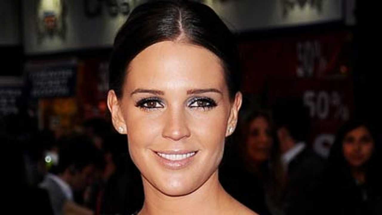Danielle Lloyd Goes Nude To Flaunt Her Gorgeous New Figure 