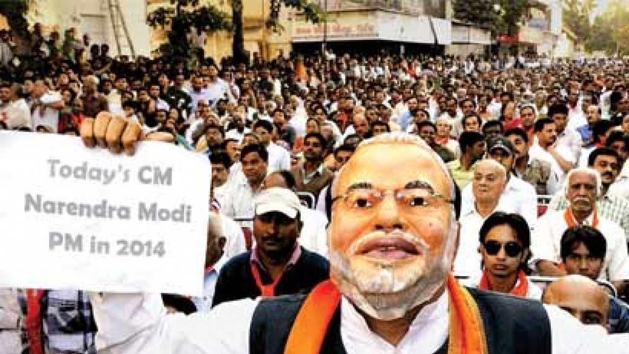 Eyes on Delhi, Narendra Modi apologises to Gujarat
