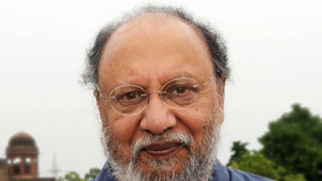 Police Seek Video Of Ashis Nandy S Remarks Author Leaves Jaipur