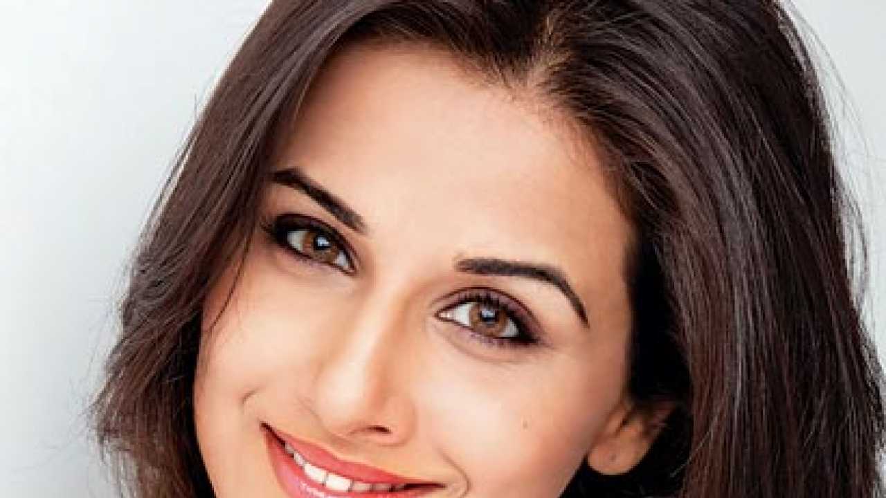 Vidya balan's 'ghanchakkar' fashion puts designer in dilemma
