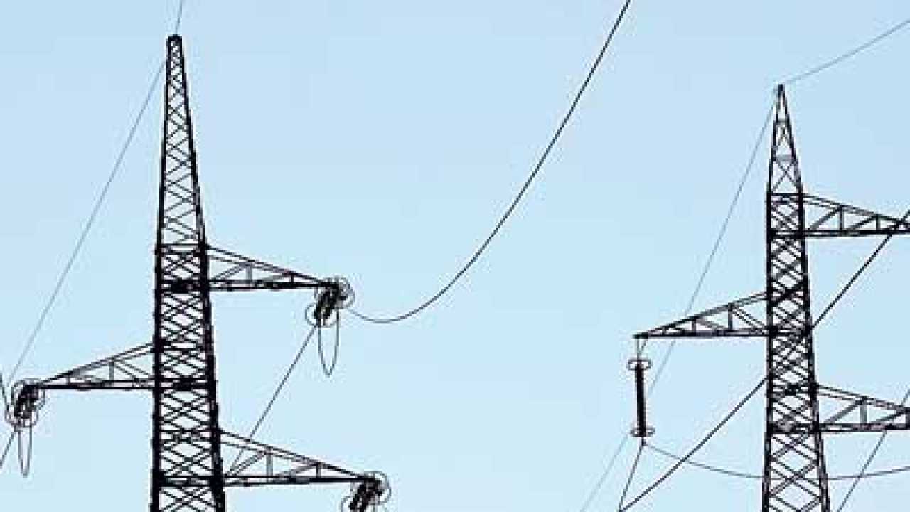 gujarat-government-may-merge-4-power-distribution-companies