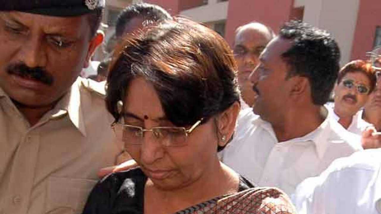 Naroda patiya riot case: sit to seek supreme court guidance on maya kodnani death penalty issue