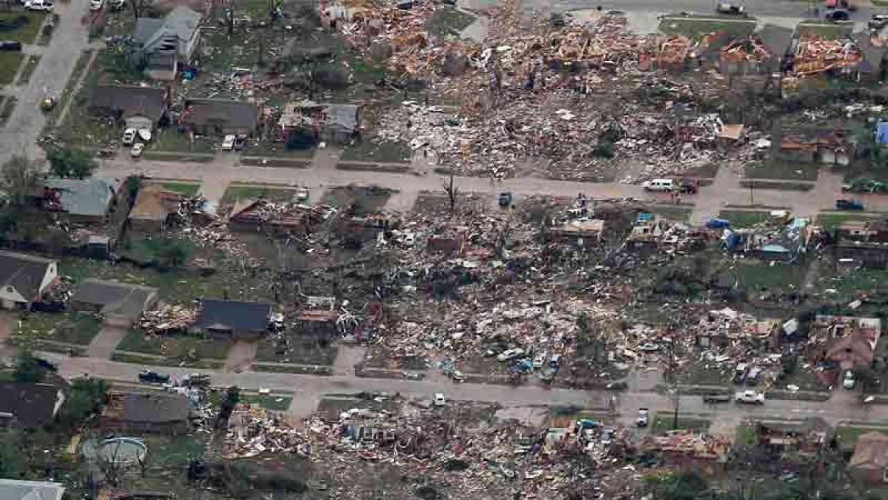 Oklahoma tornado spanned length of 22 soccer fields