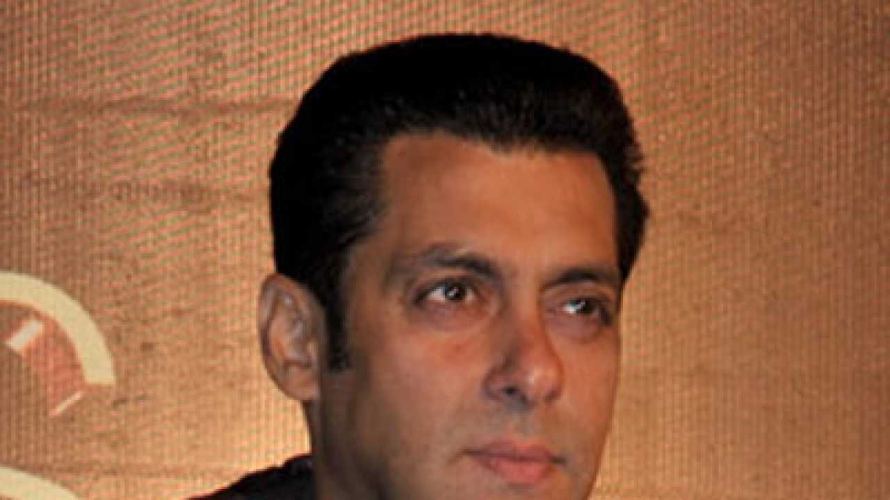 Now salman khan speaks on suraj pancholi-jiah khan relationship