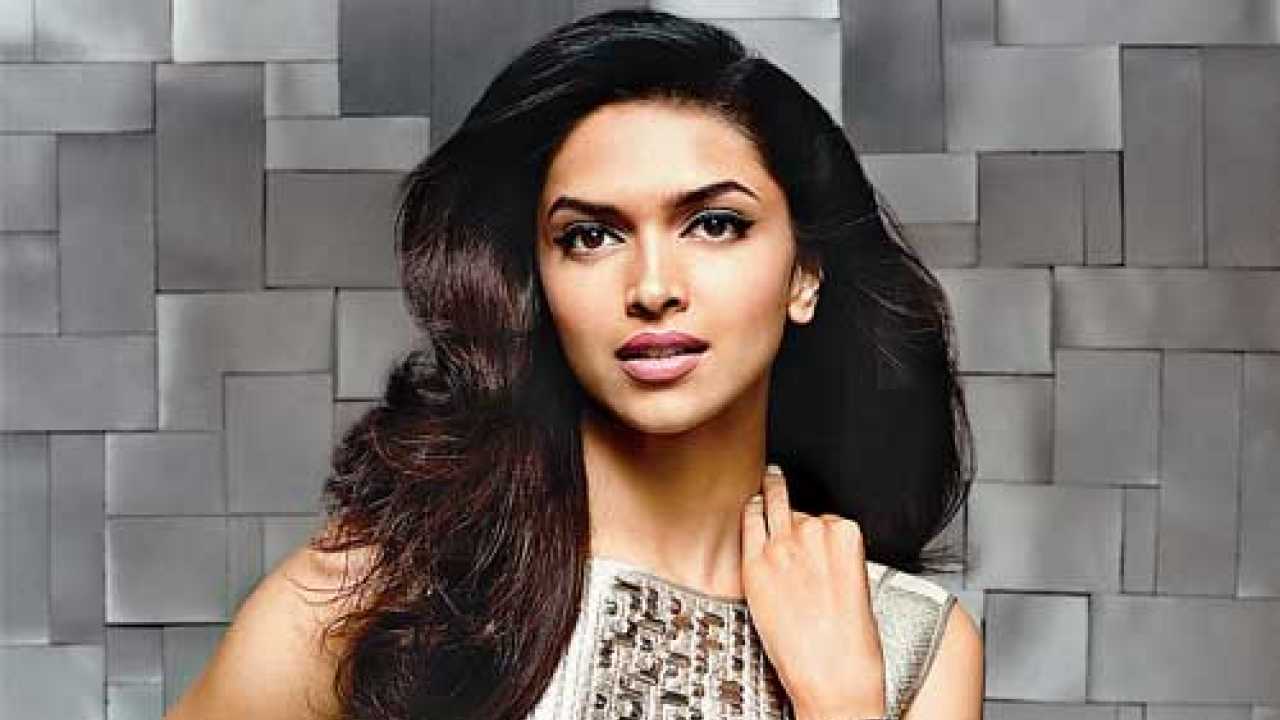 Deepika Padukone readies for the 'Garba song in 'Ram Leela