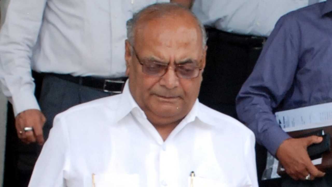 Mp finance minister raghavji resigns over allegations of sodomy on domestic help
