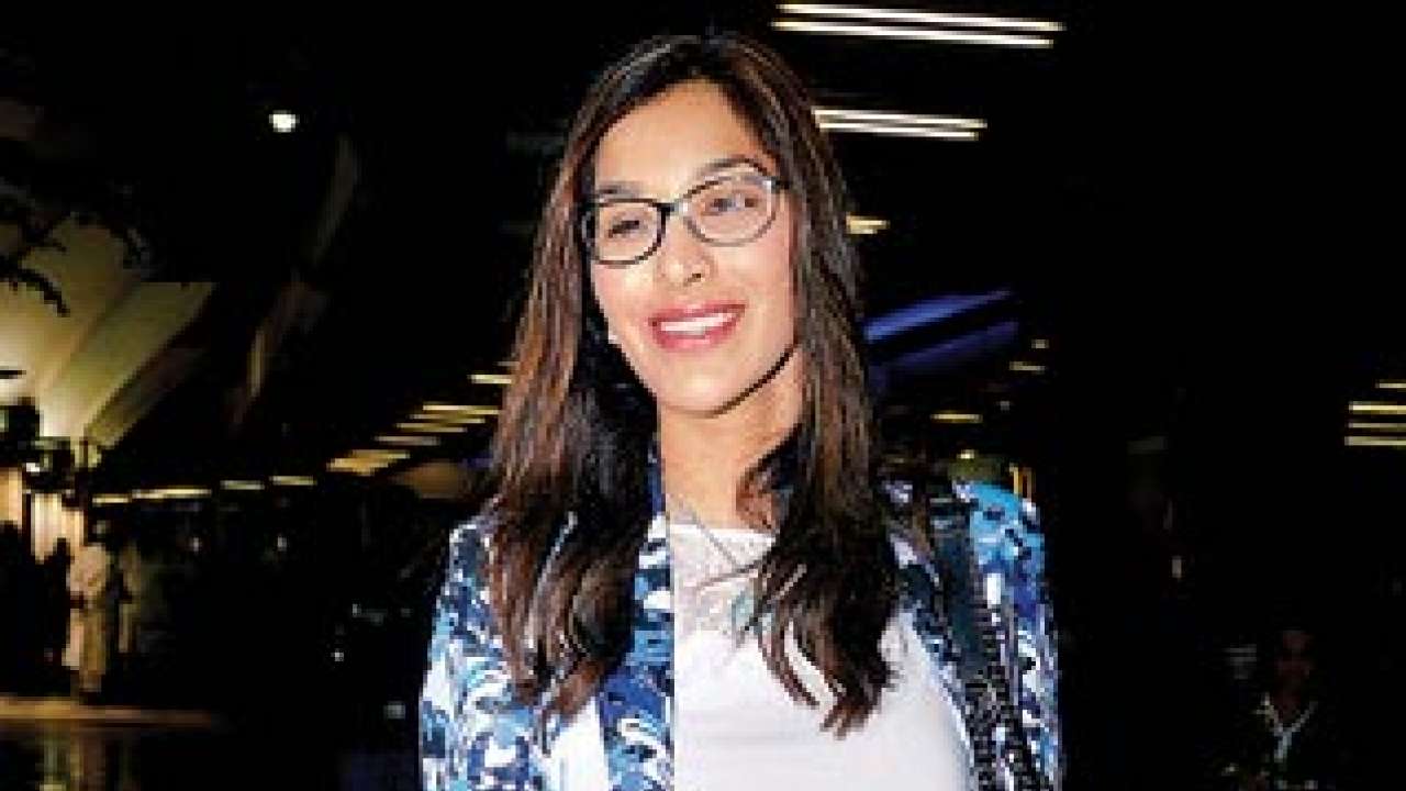 Deepika Padukone, Sonakshi Sinha channel geeky chic look