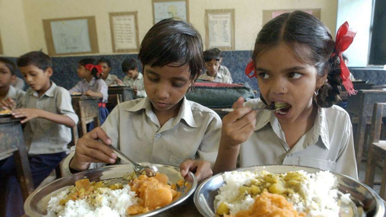 in-pictures-mid-day-meals-in-india