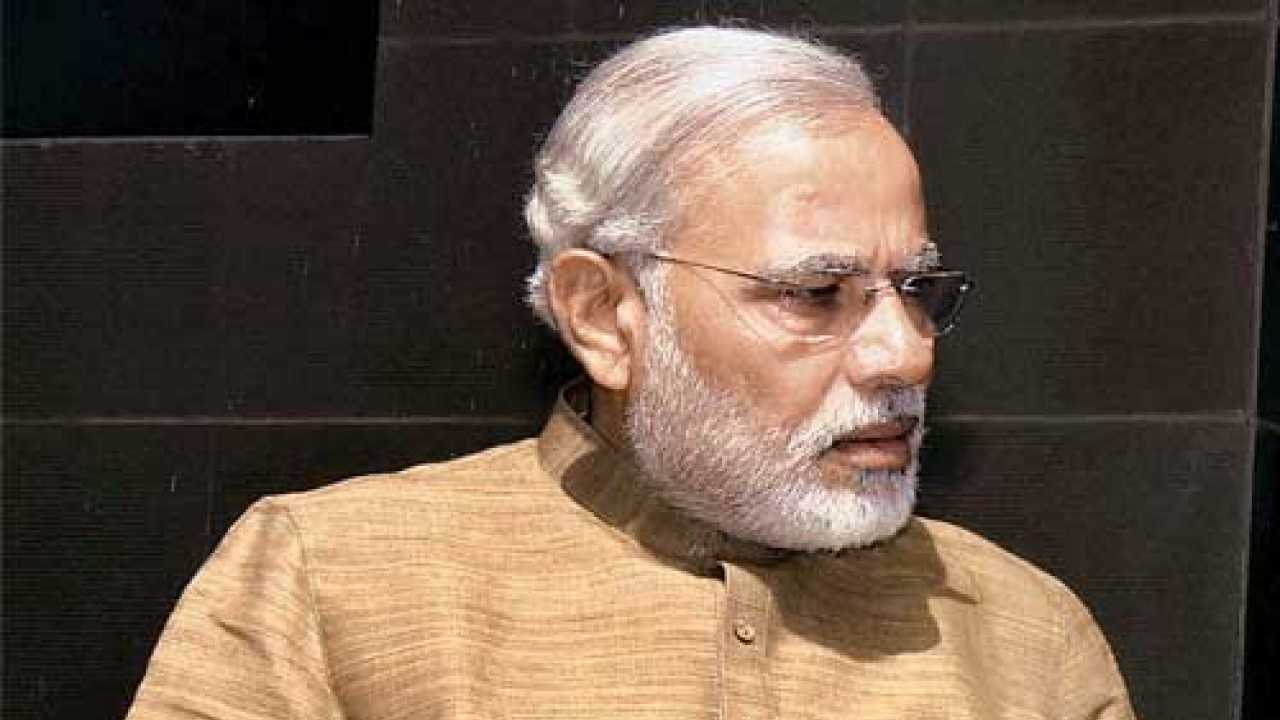 Narendra modi for telangana, says congress move has political overtones