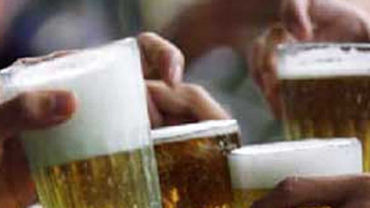 Drinking beer after workout hydrates body better than water Study
