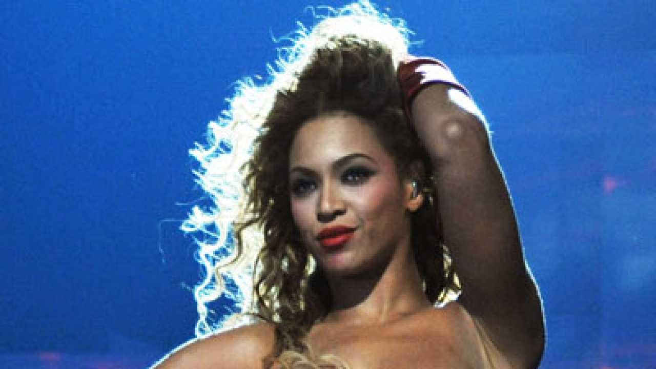 Beyonce's perfumes named best-selling celeb fragrance