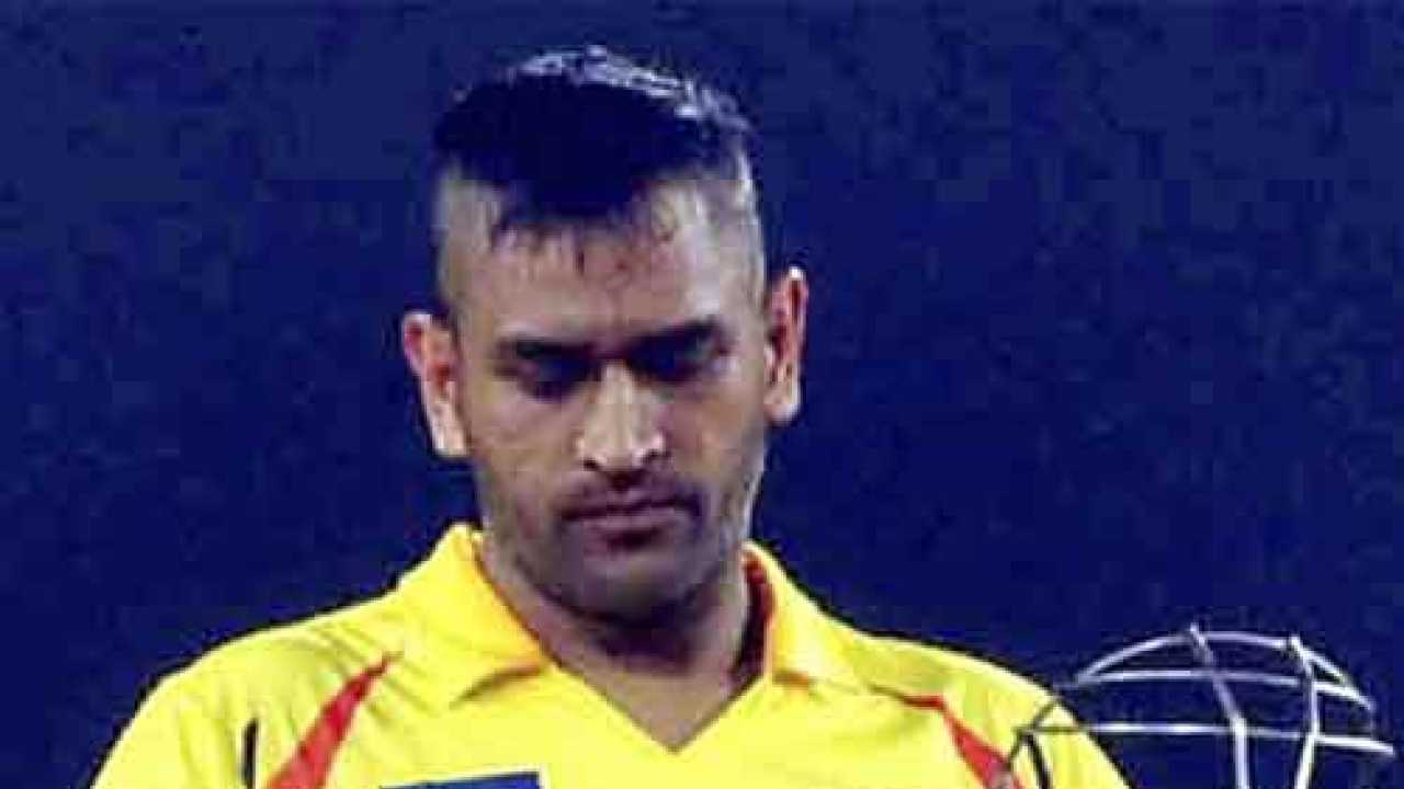 Ms Dhoni S New Look Inspired By World War Ii Paratroupers Not Mario Balotelli Reveals His Hair Stylist Sapna Bhavnani Ms dhoni hair styling to his daughter ziva. not mario balotelli reveals his hair