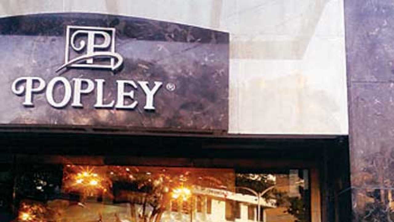 Bandra store loses jewellery worth Rs 44L, guard missing