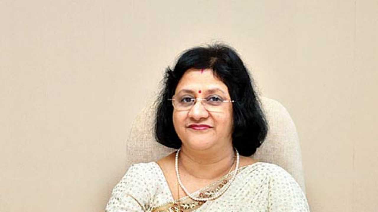 Meera Xxx Photo - Arundhati Bhattacharya is SBI's first woman head