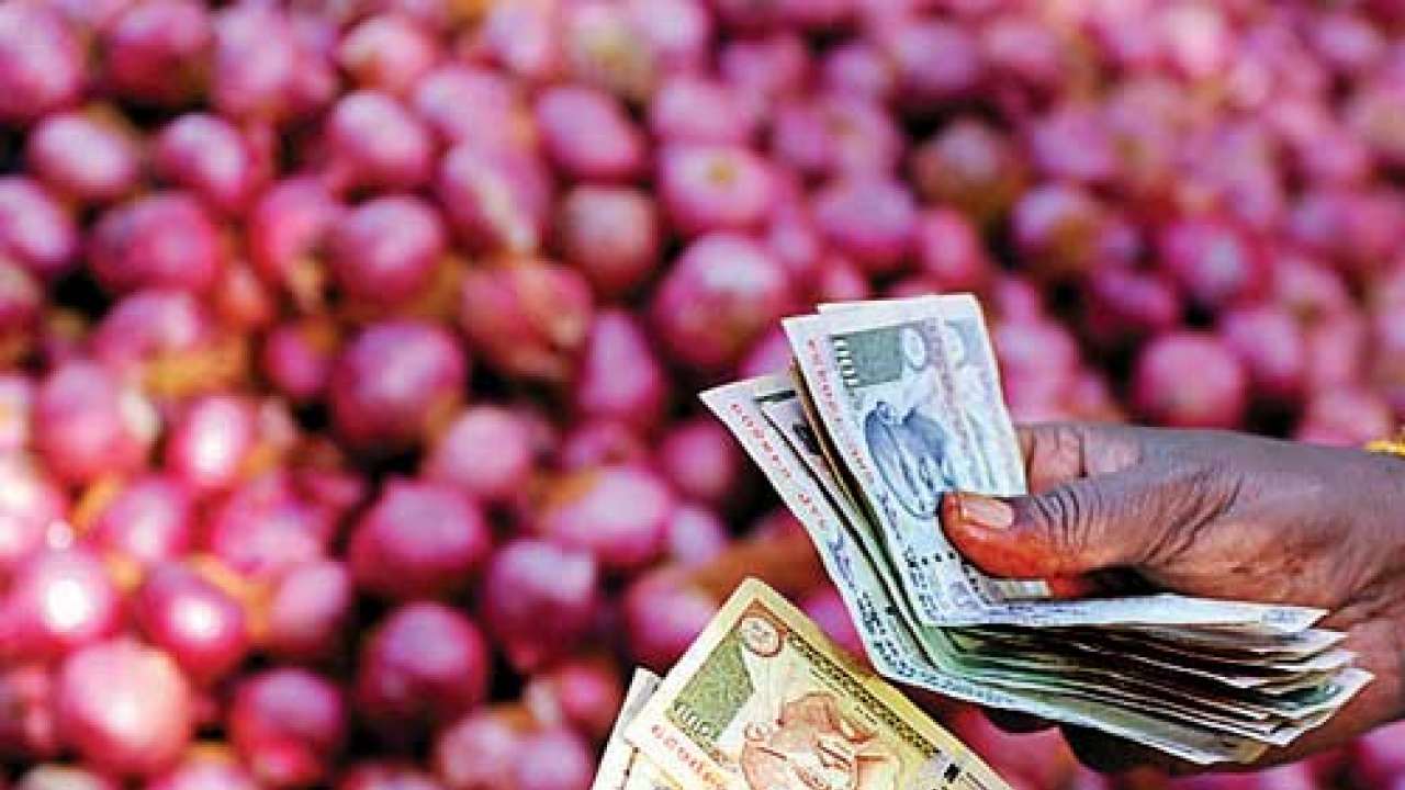 dna exclusive: Traders, not farmers, making the most of soaring onion price