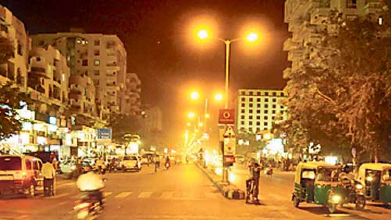 Ahmedabad Municipal Corporation eyes energy efficiency, to replace 12k