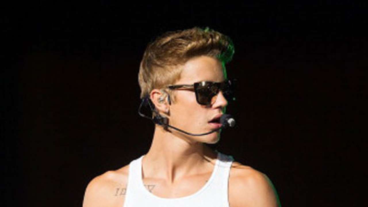 Justin Bieber asked to behave in Auckland