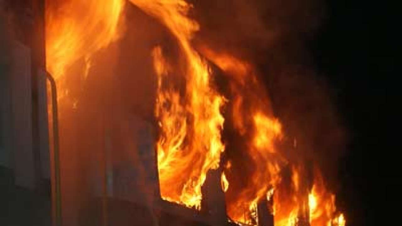9 killed due to asphyxiation as dehradun express catches fire near dahanu in maharashtra, probe ordered