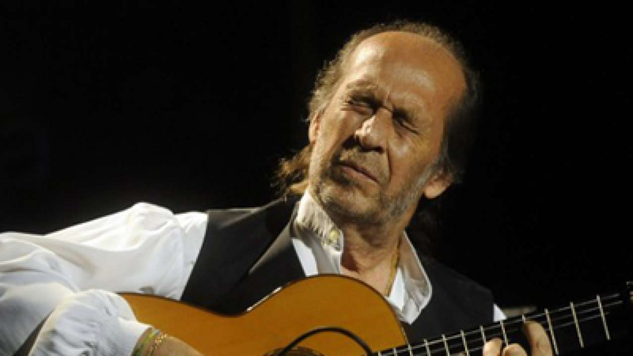 Renowned Spanish flamenco guitarist Paco de Lucia dies