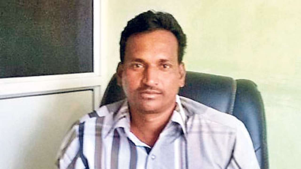 Backed by Hindu friends, riot victim turns businessman