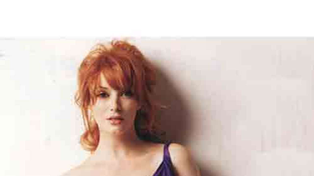 Christina Hendricks' not ready to move on from `Mad Men`