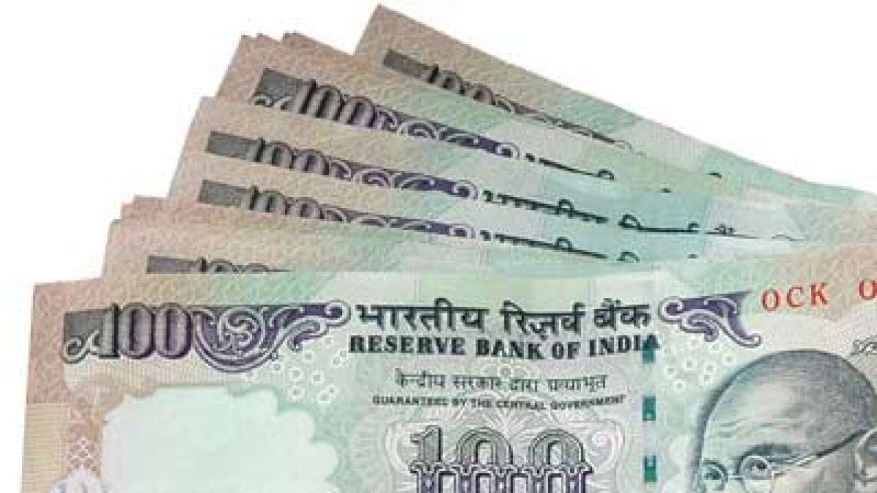 Rupee down 11 paise against us dollar in early trade