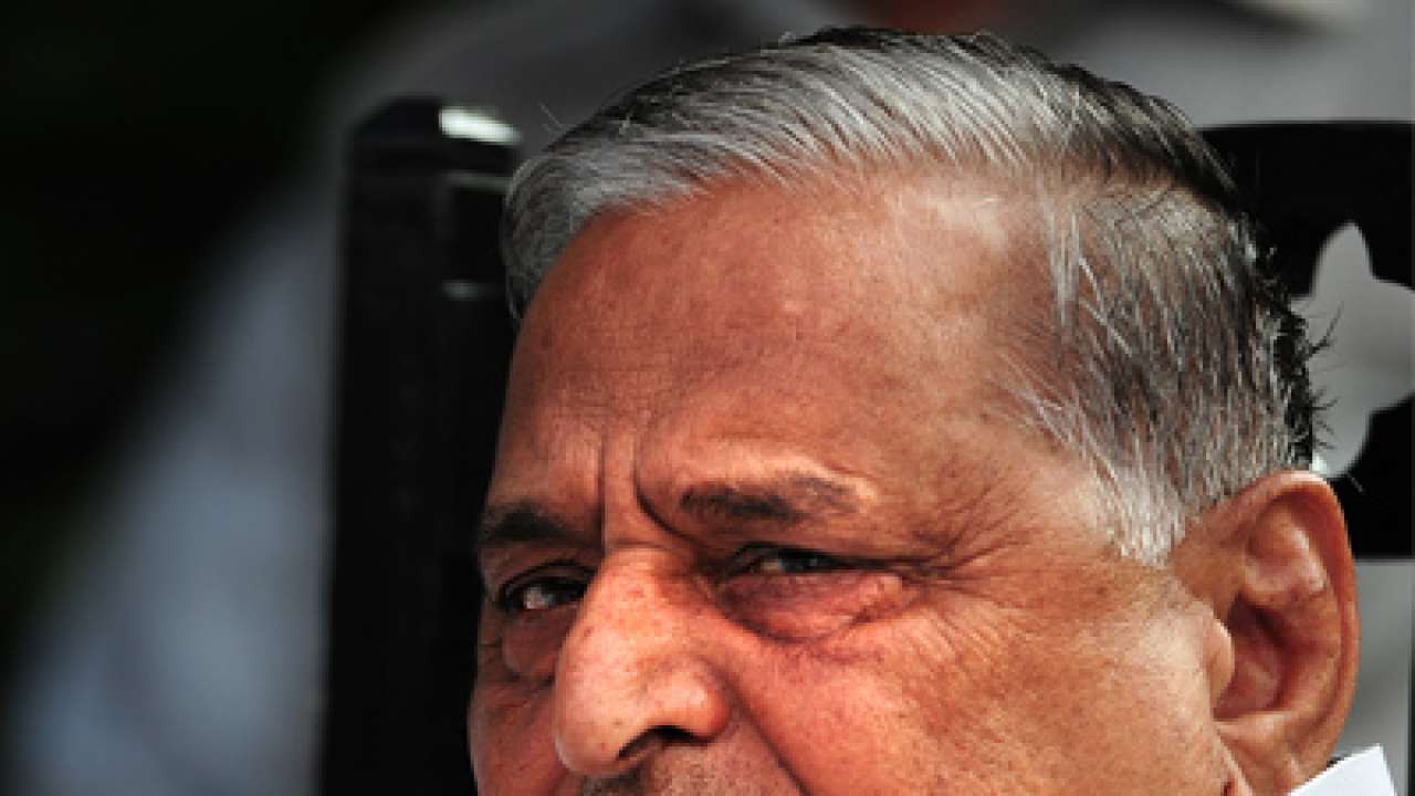 Third front government will be the strongest possibility: mulayam singh yadav