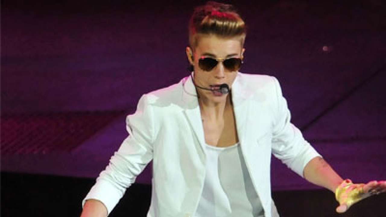 Justin Bieber 'pledges To Donate $545,000' To Aids Charities